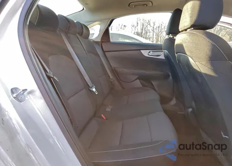 2024 Kia Forte Lx from USA, damaged, VIN 3KPF24AD0RE779823